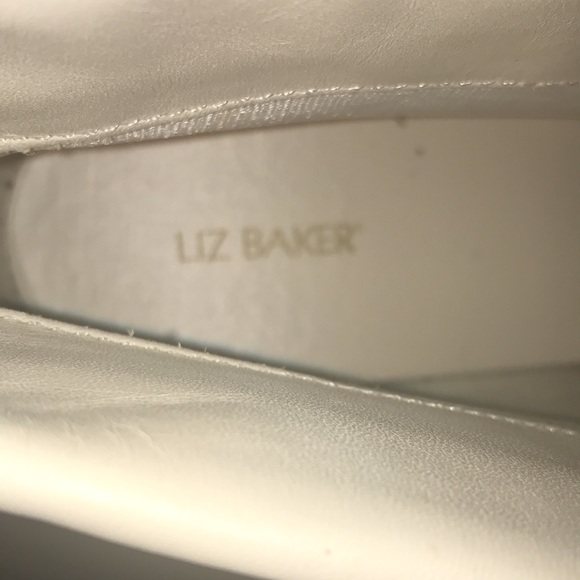 White lace up ankle boots - Picture 5 of 8